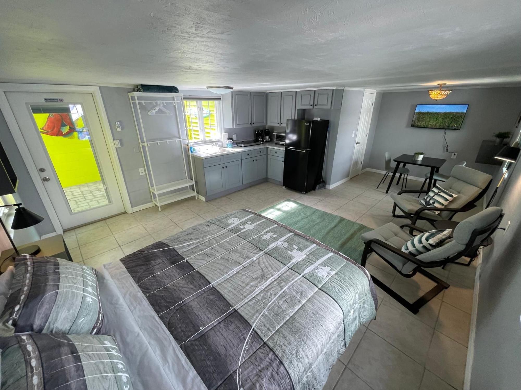 Fishermen's Paradise In Apartamento Matlacha